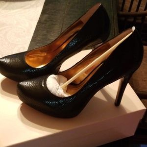 New. BC BG Parade pumps